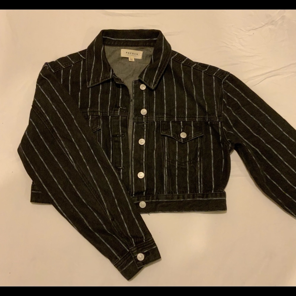 Women’s Pacsun Black Denim Cropped Jacket with White Stripes